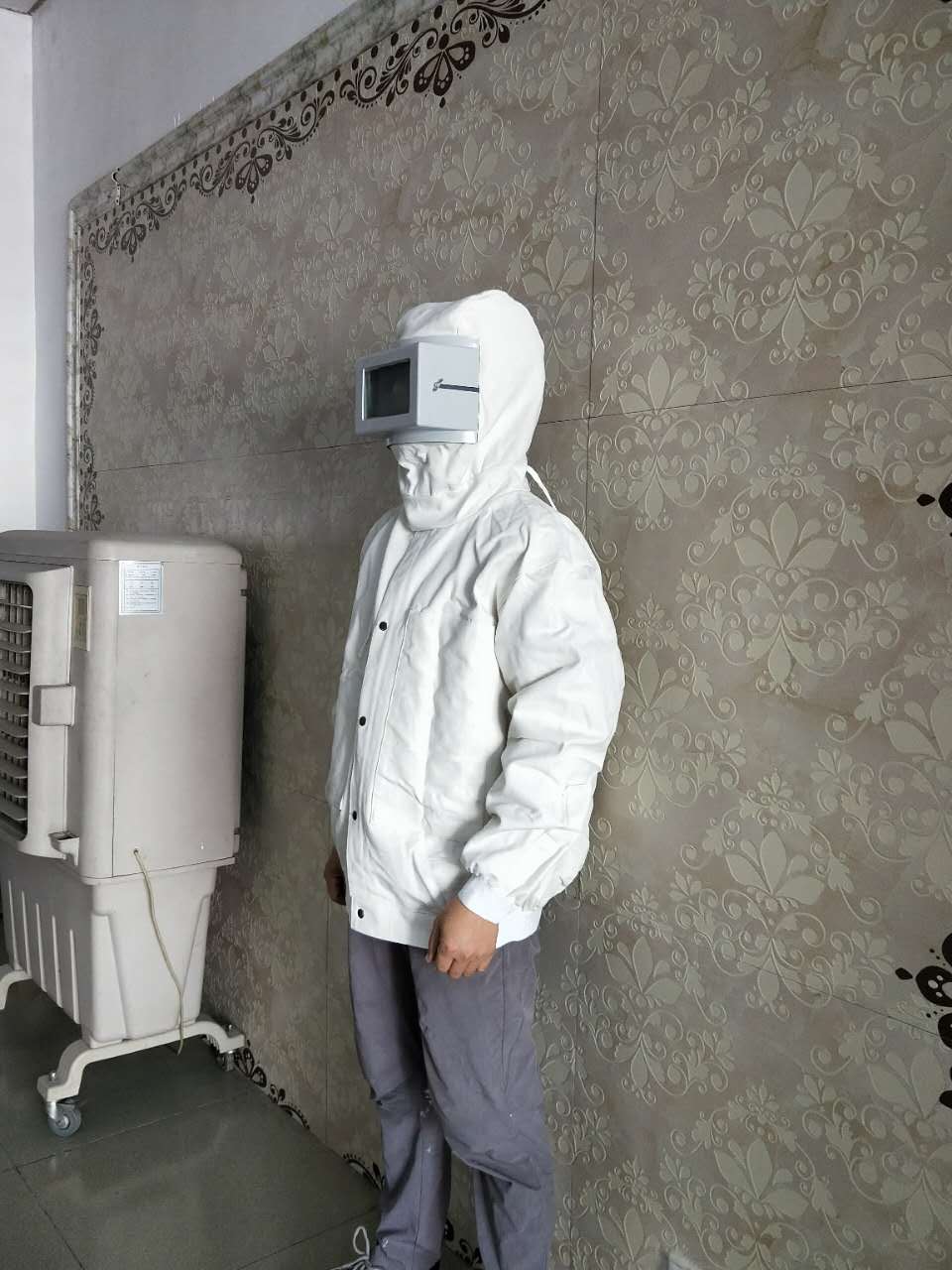 關于噴砂服的防護措施及其材質(zhì)優(yōu)勢